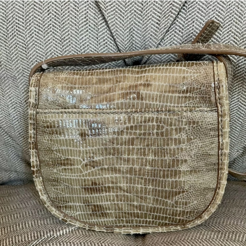Michael Kors Tan Crossbody Bag - Picture 8 of 12